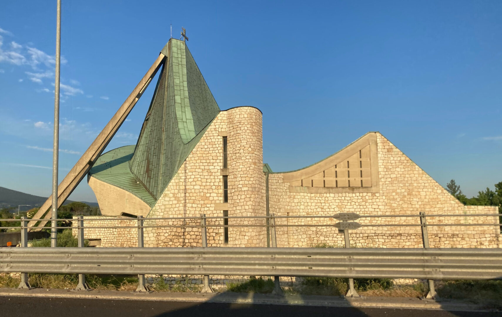 Chiesa dell'Autostrada del Sole, Firenze