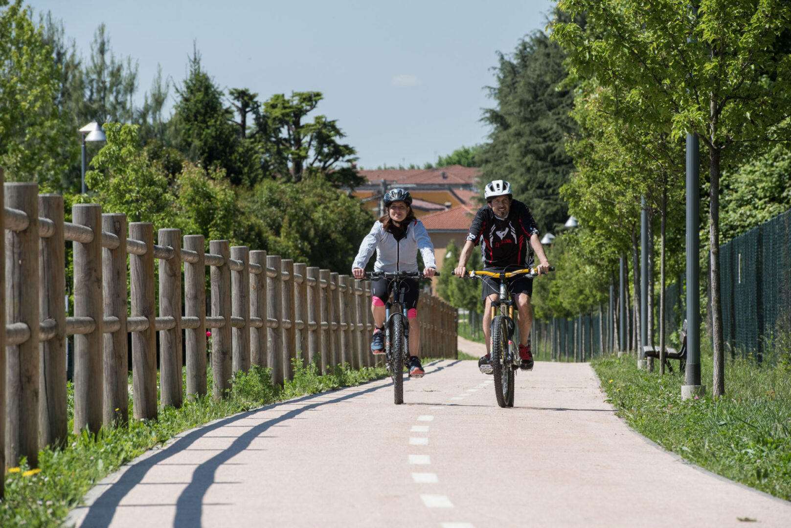 Pista ciclabile Calusco d’Adda realizzata con i.idro DRAIN Pista ciclabile Calusco d'Adda realizzata con i.idro DRAIN