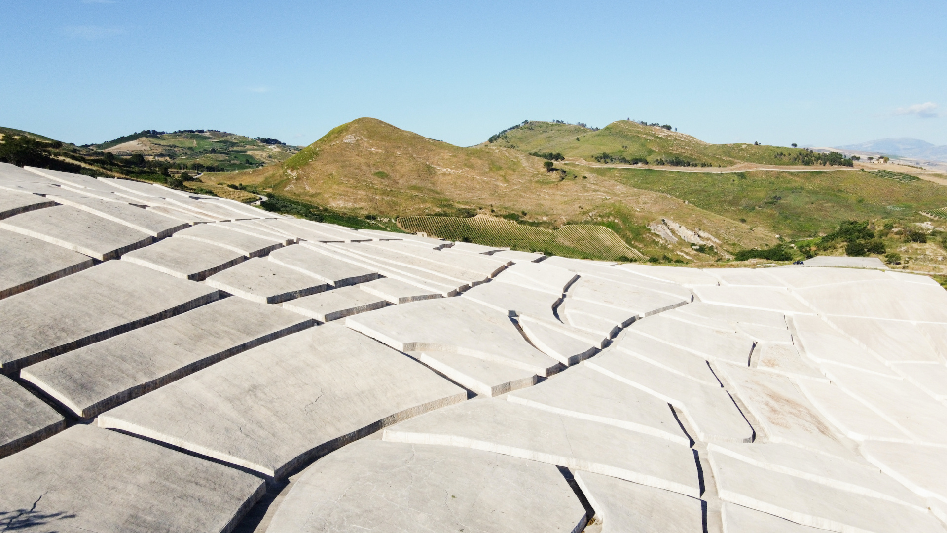 L'opera di Alberto Burri a Gibellina Vecchia