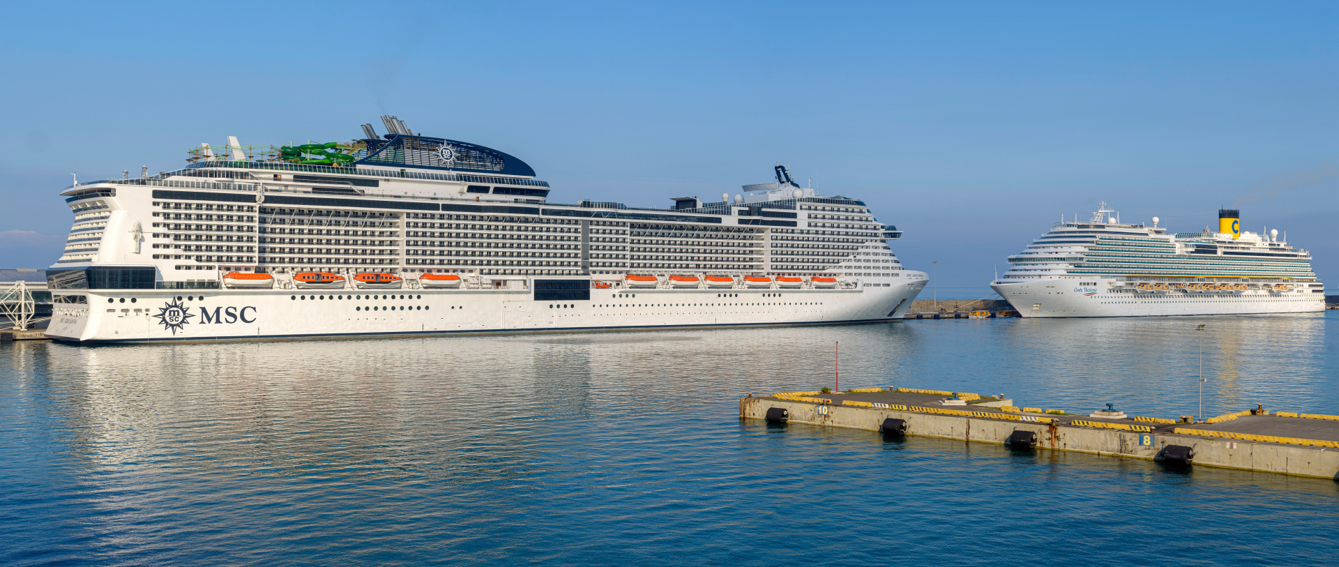 Panoramica Porto di Civitavecchia. Panoramica Porto di Civitavecchia.