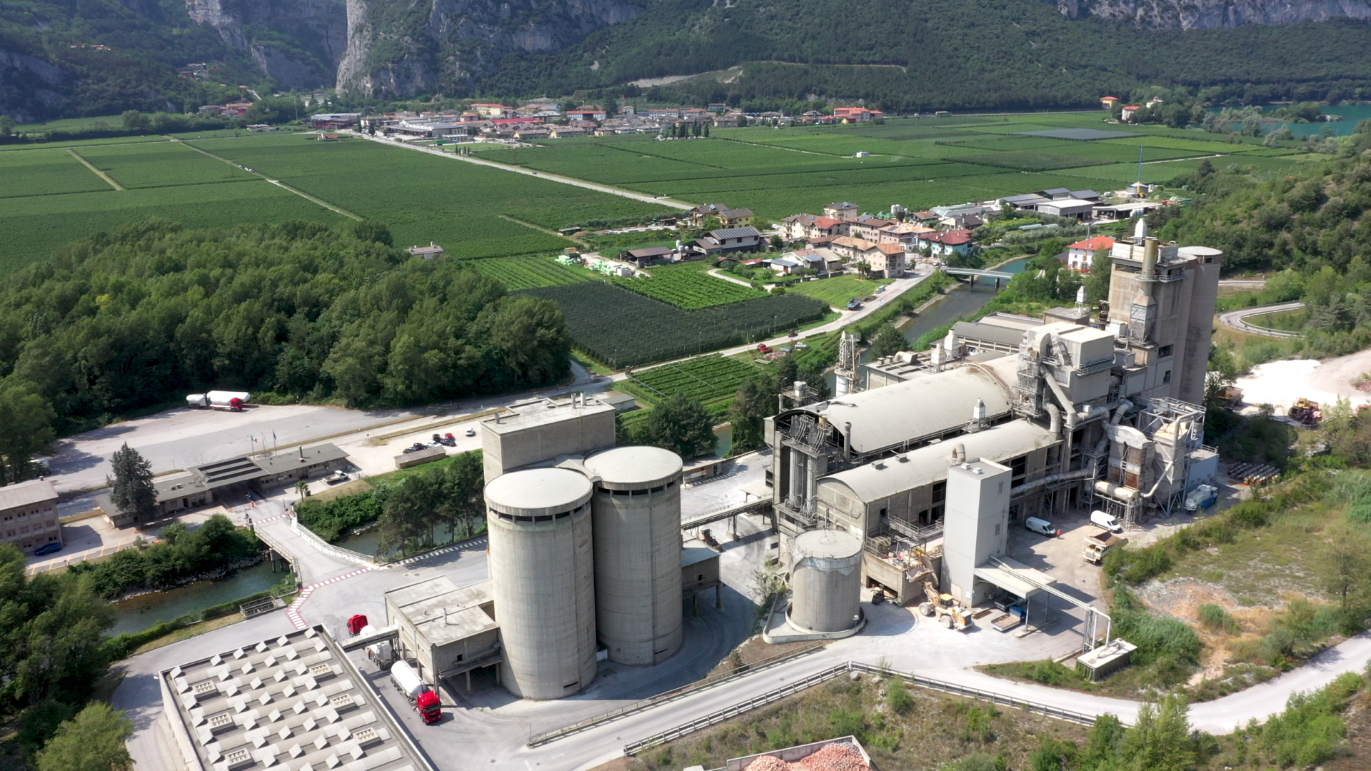 Cementeria Italcementi di Sarche di Madruzzo (TN).